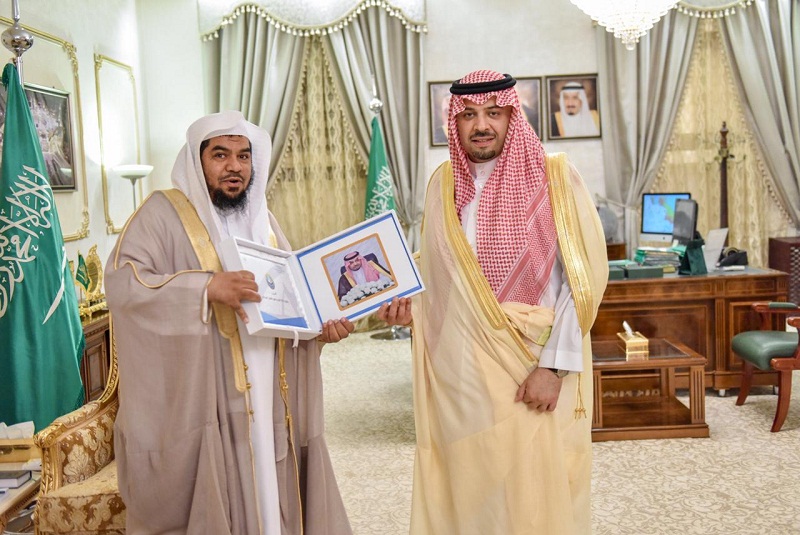 الأمير فيصل بن خالد بن سلطان يبارك إقامة ملتقى الانتماء واللحمة الوطنية