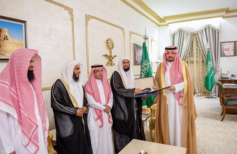 سمو أمير منطقة الحدود الشمالية يوافق على إقامة حفل الزواج الجماعي الثاني بالمنطقة