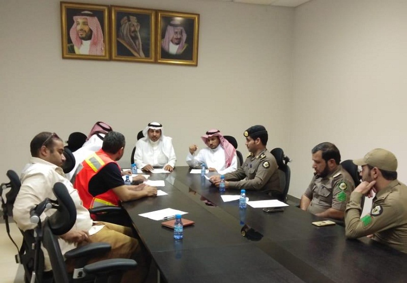 العنزي يرأس الإجتماع التنسيقي للجهات ذات العلاقة بتنظيم مباريات كرة القدم