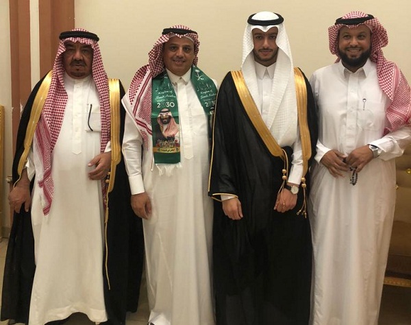 أسرتا المجول والربيع تحتفل بزفاف عمر صالح المجول