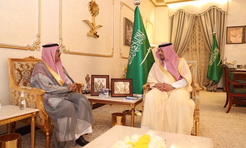 الأمير فيصل بن خالد يستقبل مدير جامعة الحدود الشمالية