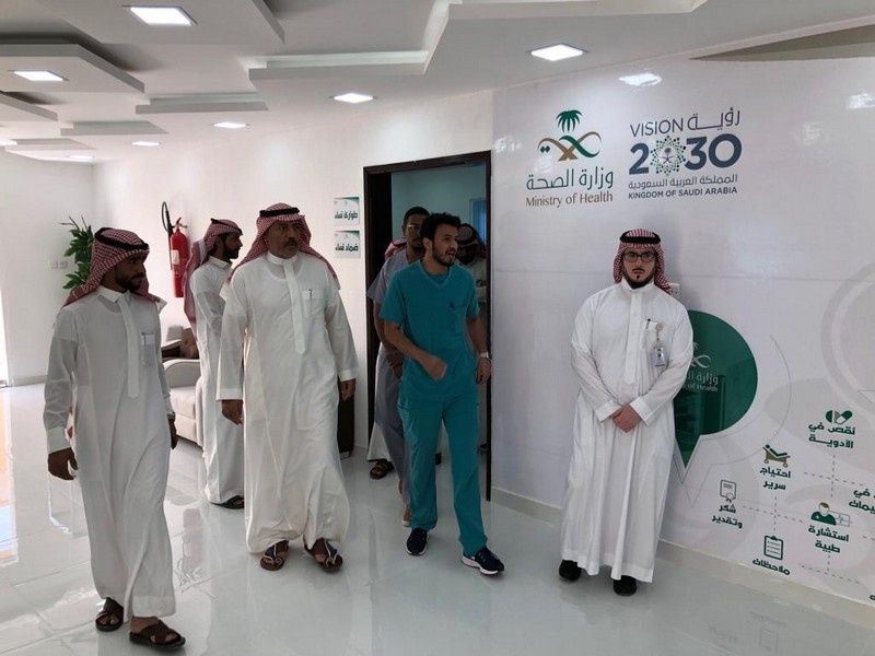 مساعد الشؤون الصحية بالحدود الشمالية يتفقد مركز صحي طلعة التمياط بعد تطويره