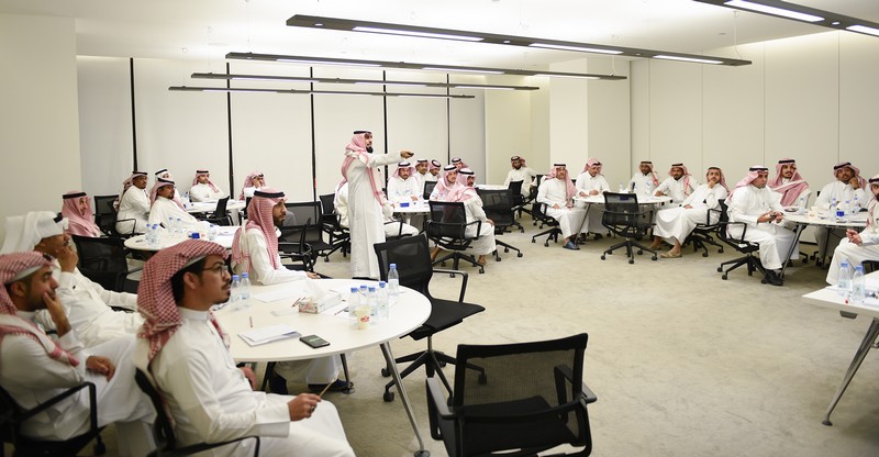 أكاديمية الحوار تختتم برنامج مهارات