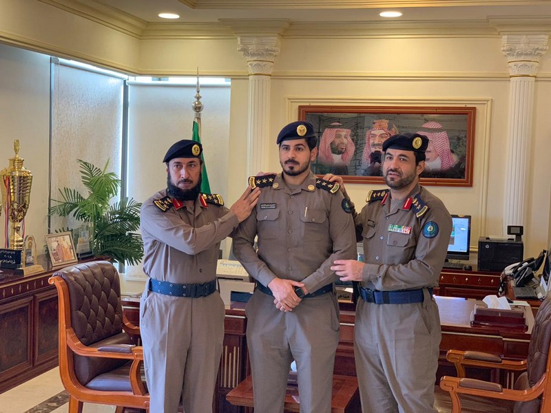 مدير مدني الشمالية يقلد عدد من الضباط رتبهم الجديدة بمناسبة ترقيتهم