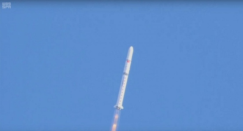 المملكة تطلق بنجاح القمرين الصناعيين سعودي سات 5أ وسعودي سات 5ب للتصوير عالي الدقة