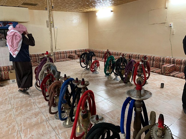 أمانة الحدود الشمالية تغلق 6 مقاهي للشيشة والمعسل في مدينة عرعر