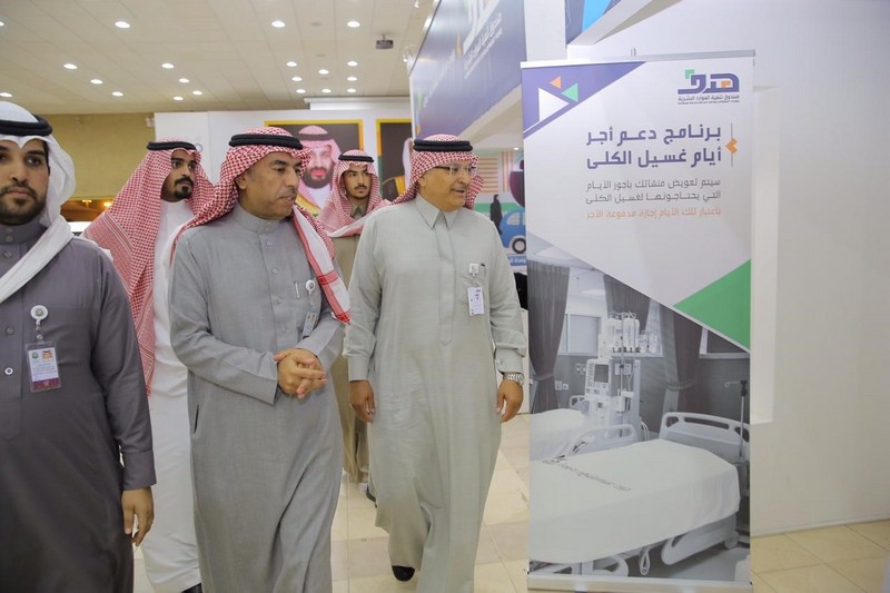 مدير عام صندوق تنمية الموارد البشرية يطلع على برامج ومبادرات الدعم الموجهة لزوار مهرجان الجنادرية
