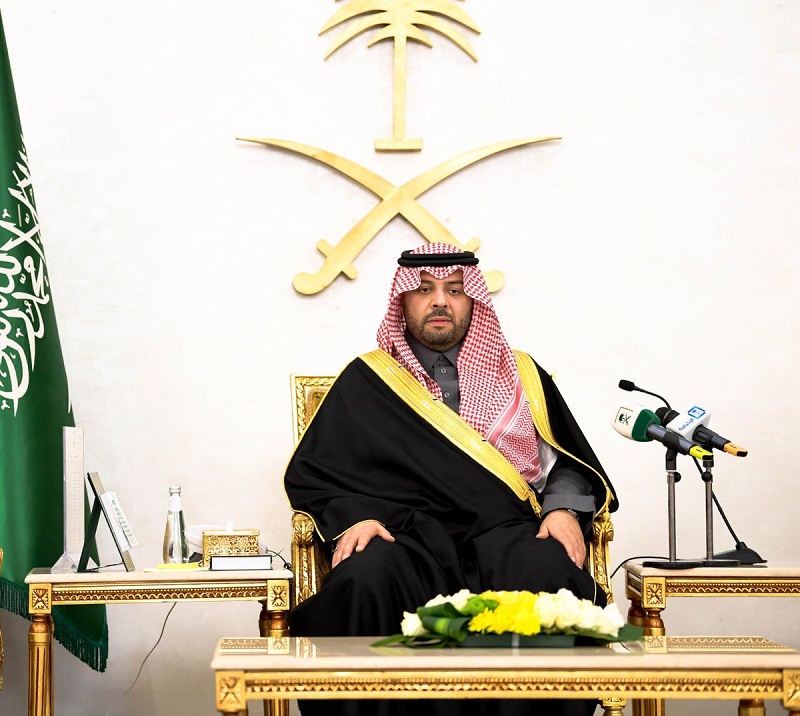 أمير منطقة الحدود الشمالية يستقبل وفد المنطقة المشارك في