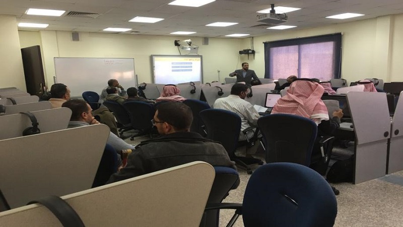 جامعة الحدود الشمالية تقيم دورة تدريبية بعنوان: تصميم وتحليل الاستبانة الإلكترونية في الأبحاث العلمية