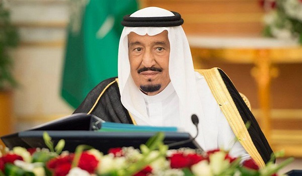 خادم الحرمين الشريفين يأمر بترقية وتعيين 10 قضاة بوزارة العدل