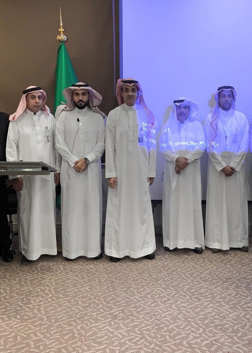 كلية إدارة الأعمال بجامعة الحدود الشمالية تستضيف الهيئة السعودية للمحامين وتقيم ورشة عمل تعريفية بالهيئة