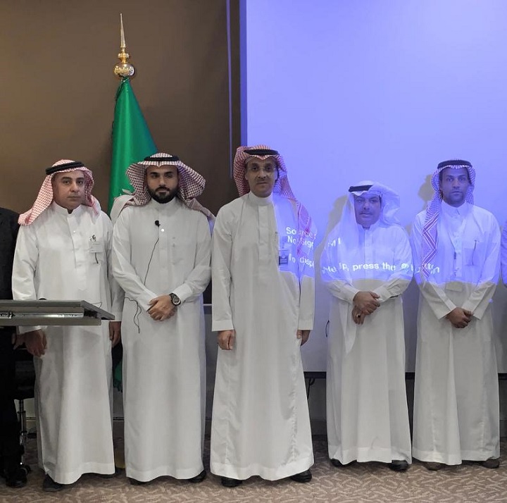 كلية إدارة الأعمال بجامعة الحدود الشمالية تستضيف الهيئة السعودية للمحامين وتقيم ورشة عمل تعريفية بالهيئة