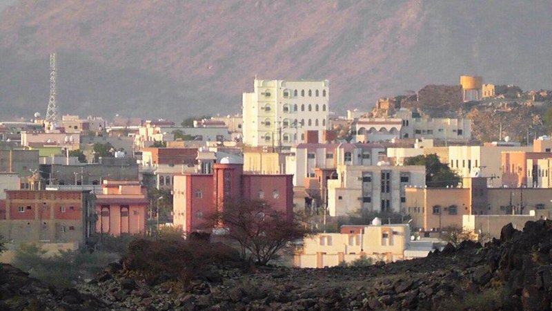 مقتل قائد مدرسة أمام مدرسته بالعرضيات بمنطقة مكة المكرمة