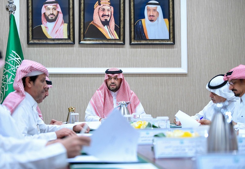 الأمير فيصل بن خالد بن سلطان يرأس اجتماع القطاعات الأمنية الأعضاء في لجنة الحج