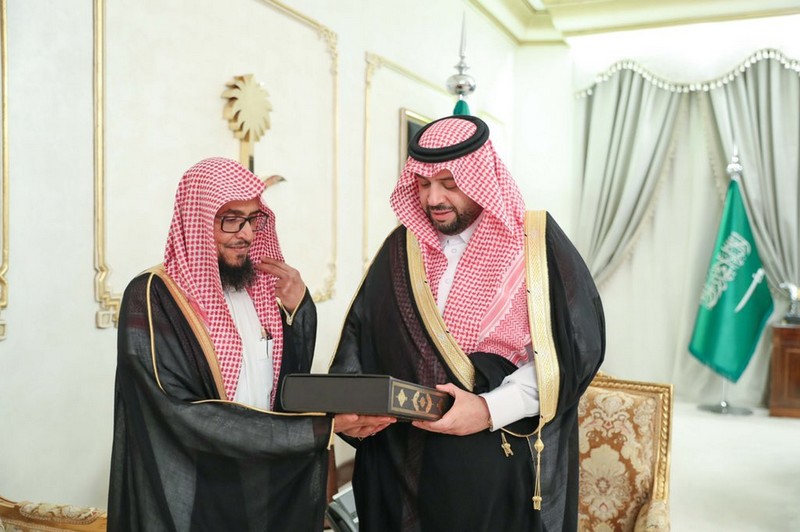 أمير منطقة الحدود الشمالية يستقبل معالي نائب وزير الشؤون الإسلامية والدعوة والإرشاد