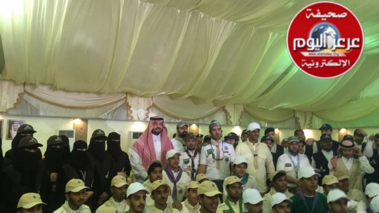 سمو أمير منطقة الحدود الشمالية يستقبل الدفعة الأولى من الحجاج العراقيين