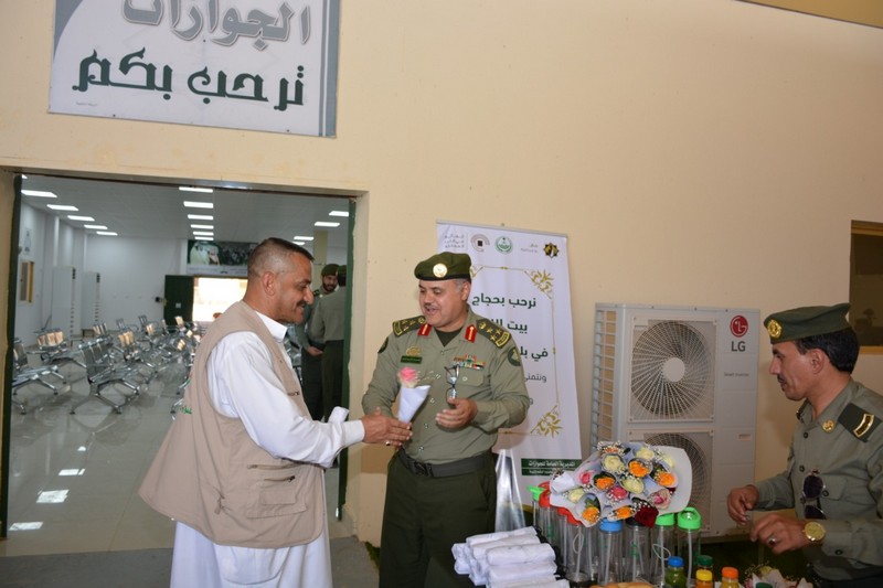 مدير جوازات الشمالية يستقبل الدفعه الأولى من ضيوف الرحمن
