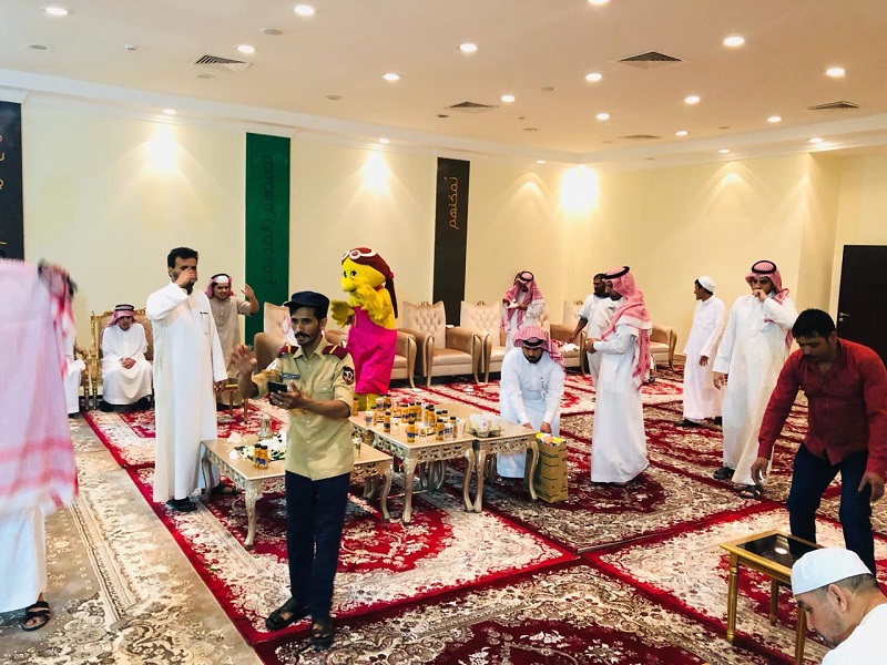 مركز التأهيل الشامل بعرعر يقيم حفل معايدة للنزلاء