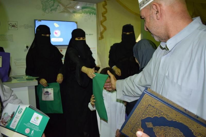 لجنة النادي النسائي بصحة الشمالية تزور منفذ جديدة عرعر وتودع حجاج جمهورية العراق الشقيق