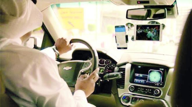هيئة النقل: أكثر من 600 ألف مواطن يعملون في تطبيقات توجيه المركبات