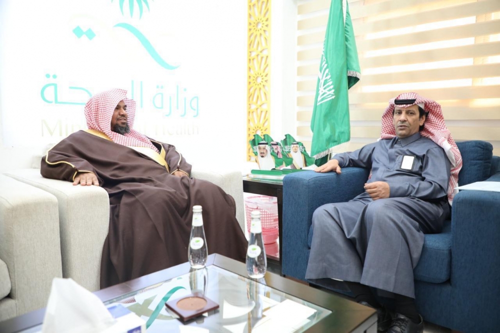 مدير عام فرع الرئاسة العامة لهيئة الأمر بالمعروف بمنطقة الحدود الشمالية يزور مدير الشؤون الصحية بالمنطقة