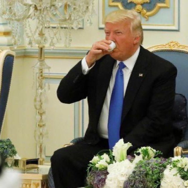 بعد مقتل ( سليماني ) بالضربة الأمريكية … مغردون : تسلم يمينك يا ( أبو إيفانكا )