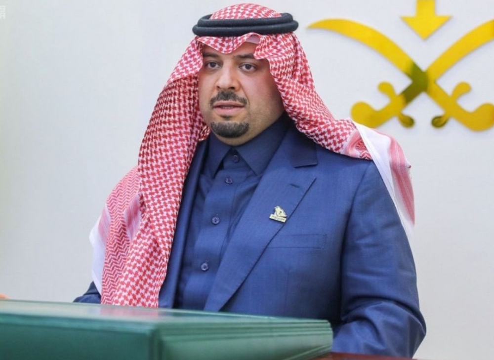 سمو أمير منطقة الحدود الشمالية يستقبل رؤساء وأعضاء الفرق التطوعية بمحافظة طريف