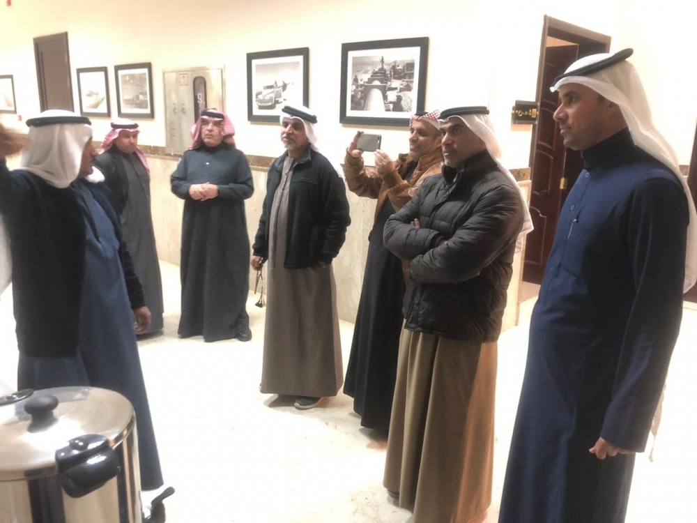 فريق التحكيم لجائزة حمدان بن راشد من دولة الإمارات يزورون أدبي الشمالية