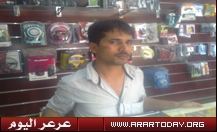 لص يسطو على محل للأجهزة الإلكترونية ويترك حذاءه !!