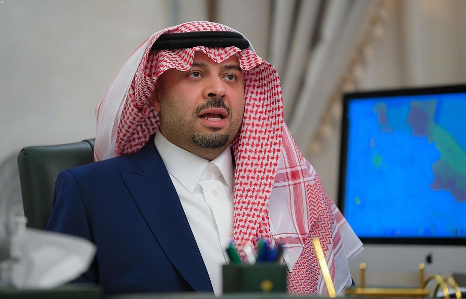 سمو أمير منطقة الحدود الشمالية يرأس -عبر الاتصال المرئي- اجتماعًا مع الجهات المعنية بسلاسل إمداد السلع والخدمات