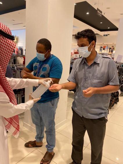 القطاع الصحي برفحاء ينفذ جولات توعوية ميدانية