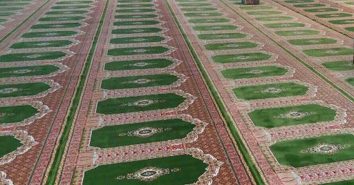 وزير الشؤون الإسلامية يطالب كبار السن بعدم الحضور للمساجد ويحض المصلين على جلب سجاداتهم الخاصة