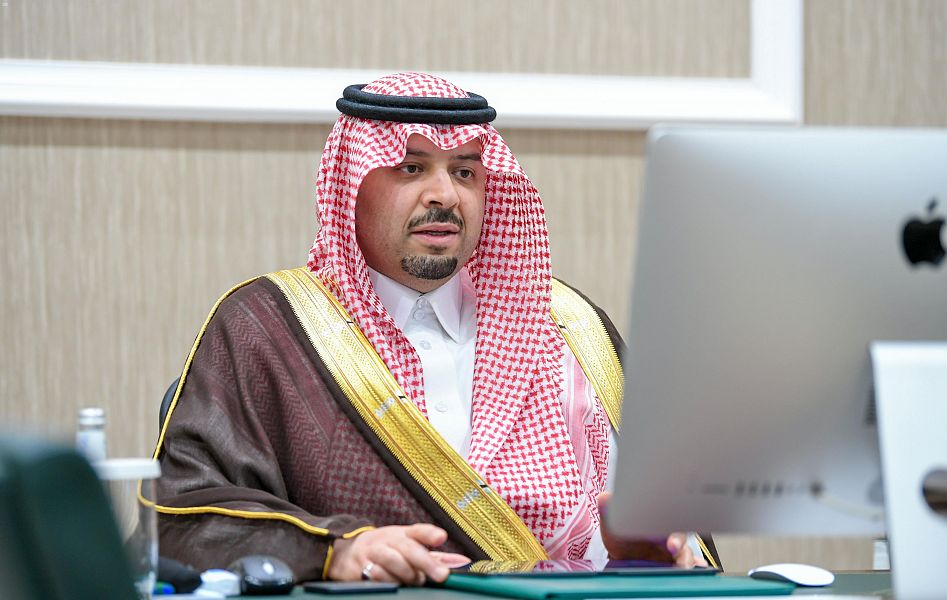 سمو الأمير فيصل بن خالد بن سلطان يدشن حملة التطوع الصحي في الحدود الشمالية