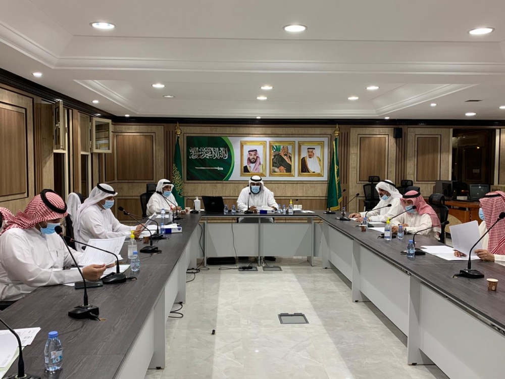 بلدي عرعر يعقد جلسته ويوصي بنقل مغسلة الجنائز إلى جامع والدة سمو الأمير عبدالله بن عبدالعزير بن مساعد _ رحمهما الله