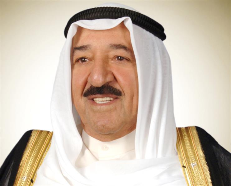 الشيخ صباح الأحمد يفوض ولي العهد بممارسة بعض مهام أمير البلاد مؤقتا