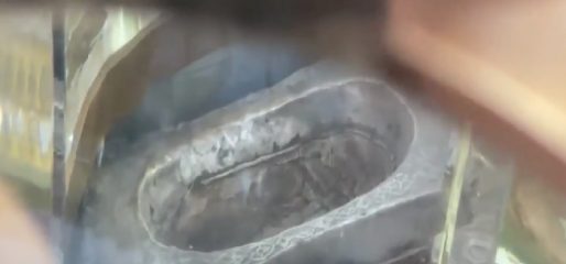 سر عدم ظهور أثار لأصابع قدم “النبي إبراهيم” في المقام