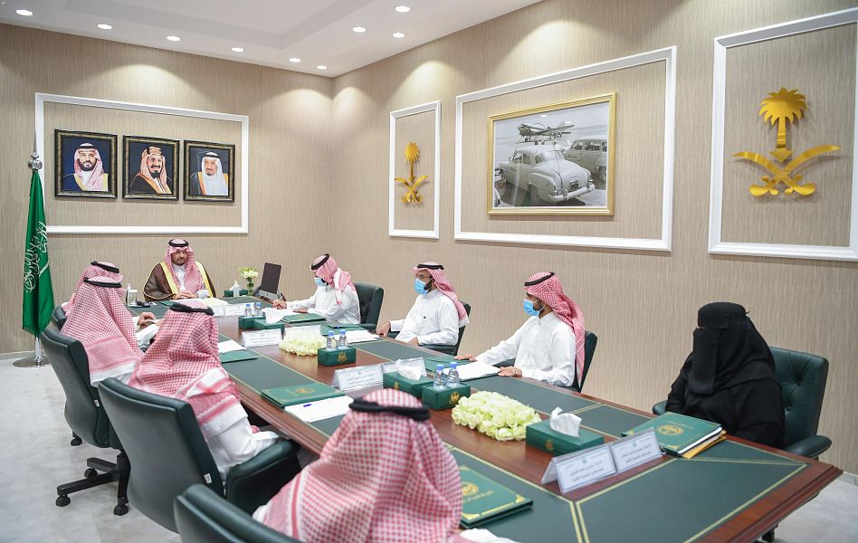 سمو أمير الحدود الشمالية يرأس الاجتماع الثالث لمجلس الجمعيات الأهلية بالمنطقة