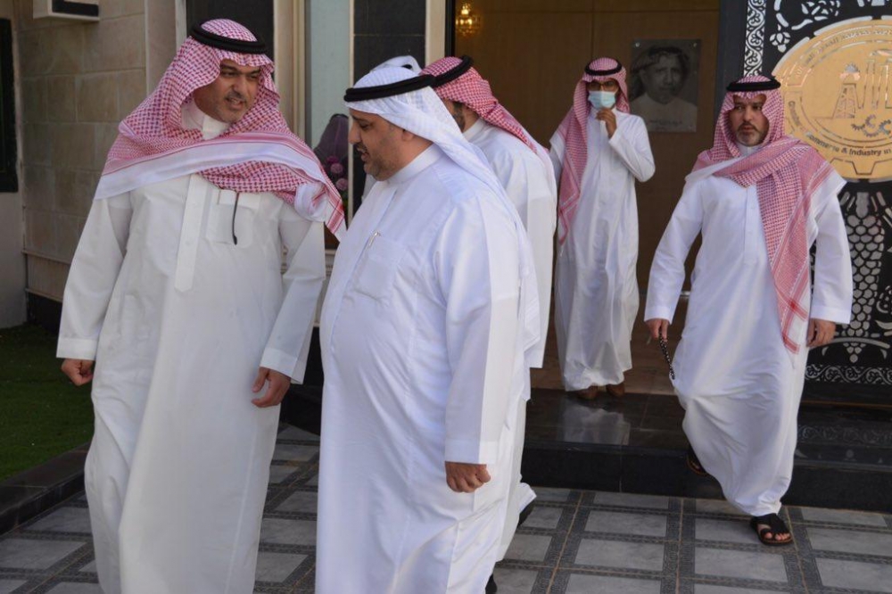 رئيس الغرفة التجارية بالحدود الشمالية يستقبل وفد رجال الأعمال برئاسة : سلمان المالك