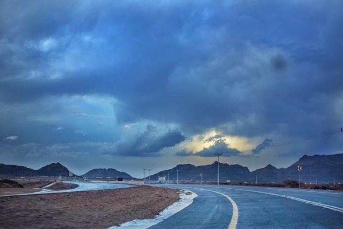 طقس الثلاثاء: سحب رعدية ممطرة مصحوبة بنشاط في الرياح على معظم مناطق المملكة