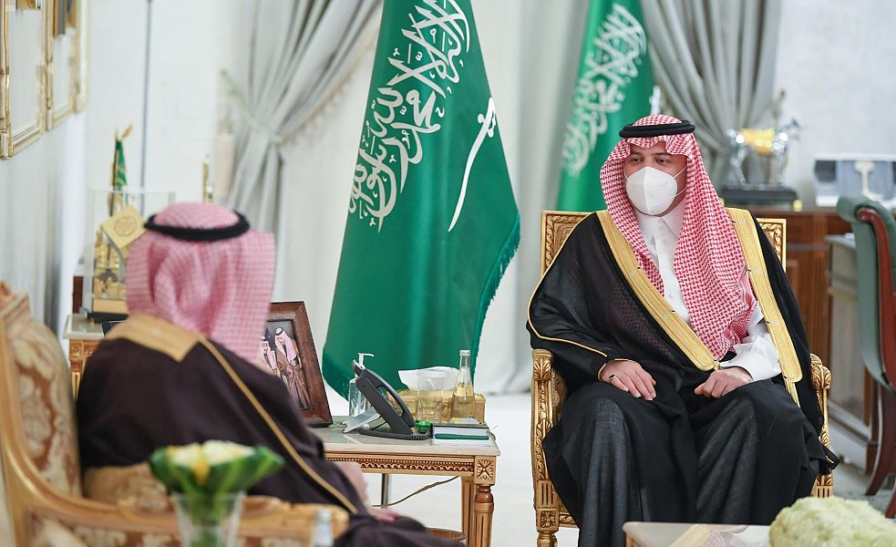 سمو الأمير فيصل بن خالد بن سلطان يستقبل رئيس جامعة الحدود الشمالية