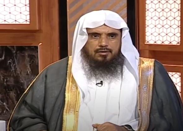 إذا بنى الابن شقة في بيت أبيه فمن يرث تلك الشقة؟.. الشيخ