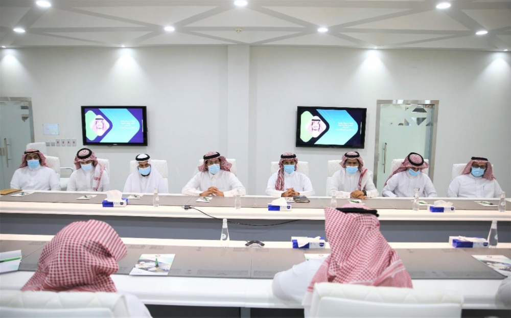 وفد من جامعة الحدود الشمالية يزور المعهد السعودي التقني للتعدين