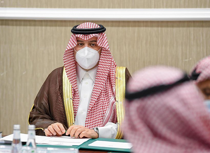 سمو أمير الحدود الشمالية يرأس اجتماع لجنة متابعة تنفيذ المشروعات بالمنطقة