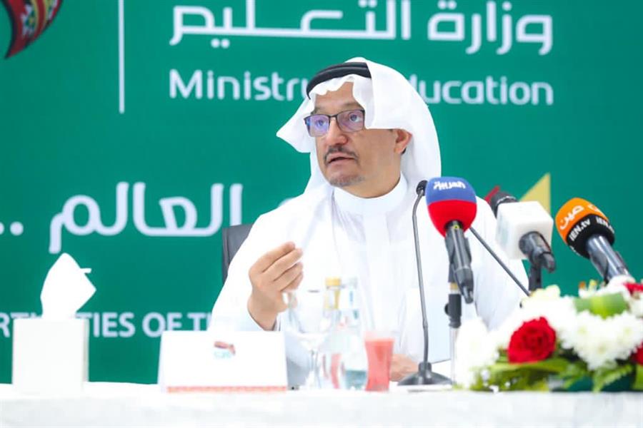 آل الشيخ: التعليم المدمج بين الحضوري وعن بُعد سيكون له أهمية كبيرة في المرحلة المقبلة