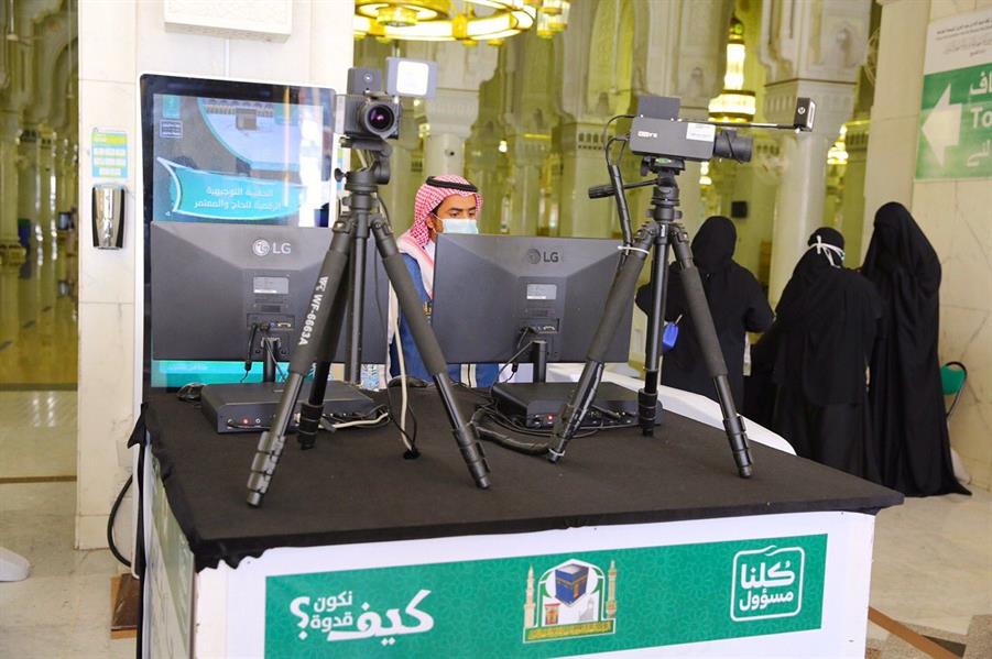 رئاسة الحرمين : رصدنا درجات حرارة 4 ملايين قاصد للمسجد الحرام منذ بداية عودة موسم العمرة (صور)