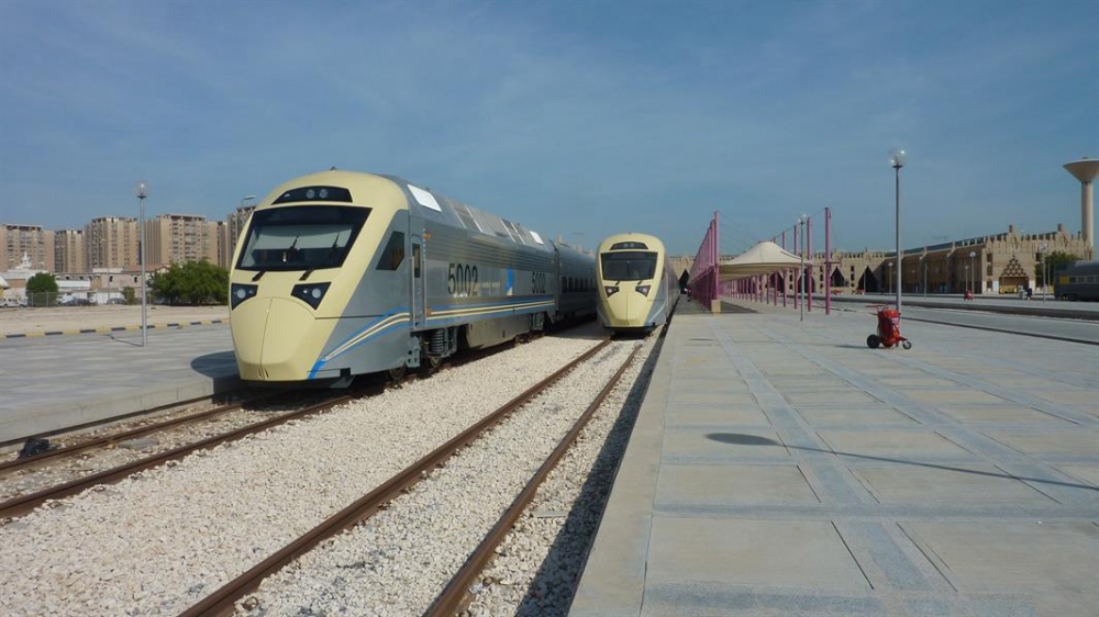 السجن سنتين وغرامة 500 ألف..