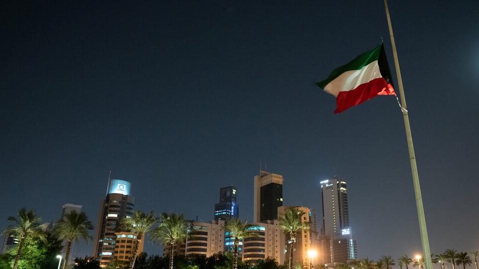 الكويت تستأنف الرحلات الجوية وتفتح المنافذ البرية والبحرية اعتبارًا من السبت المقبل