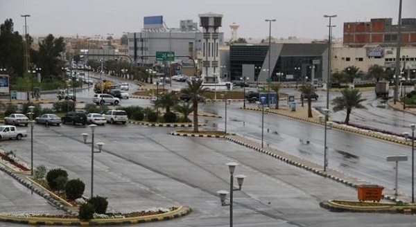 من بينها الحدود الشمالية .. الدفاع المدني يهيب بالجميع توخي الحيطة لاحتمالية هطول أمطار رعدية على بعض مناطق المملكة