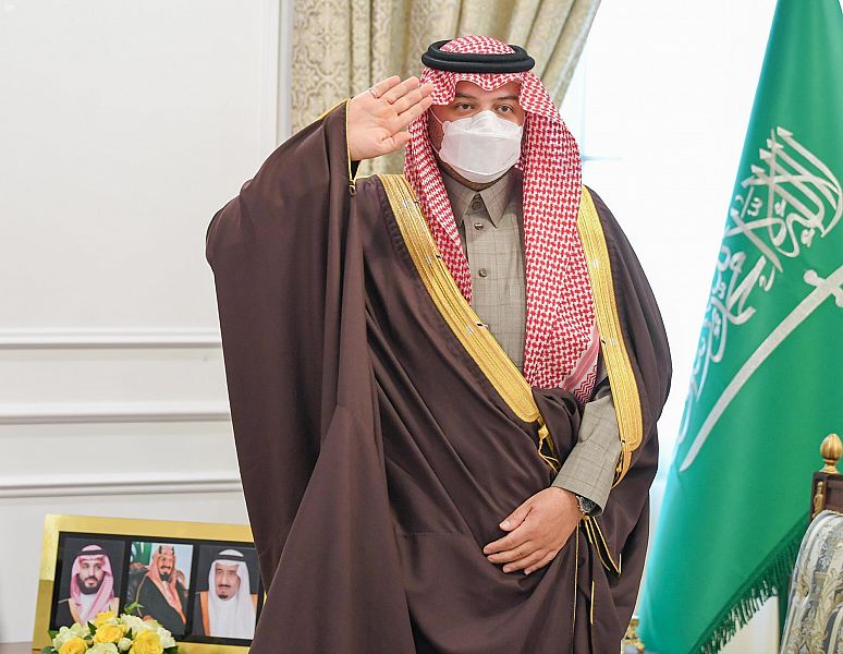 سمو أمير الحدود الشمالية يستقبل قائد القوات الخاصة للأمن البيئي