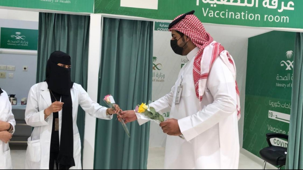 فريق أصدقاء التطوع بعرعر يقوم بزيارة لعدد من المنشآت الصحية بمناسبة اليوم العالمي للصحة